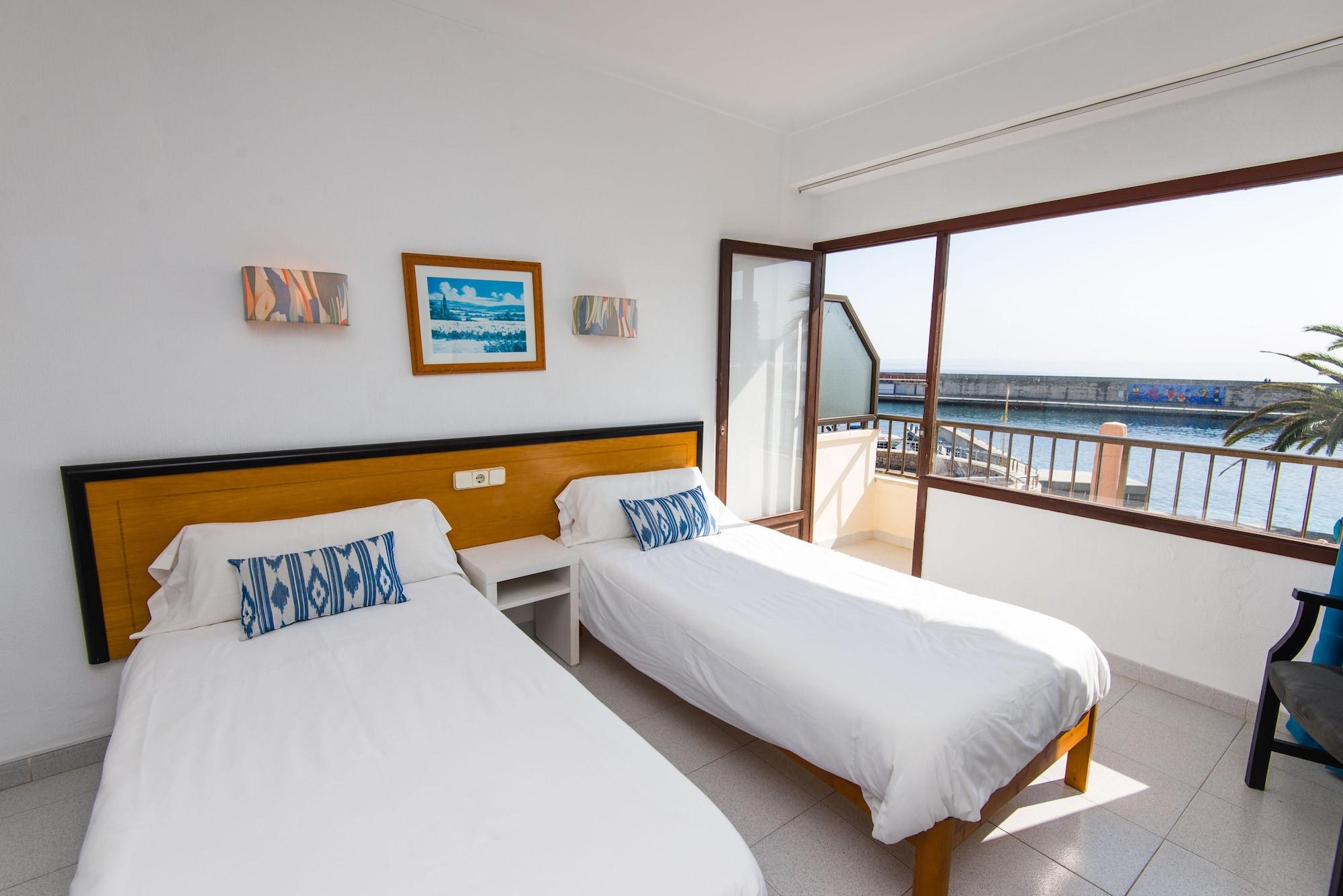 Hostal Port Corona Cala Ratjada  Kültér fotó