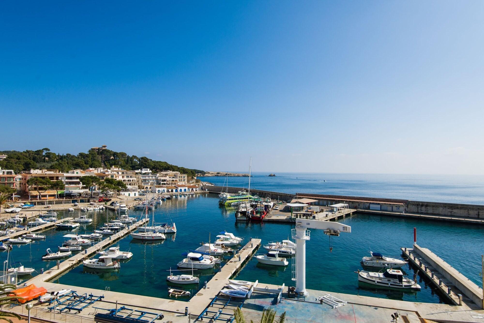 Hostal Port Corona Cala Ratjada  Kültér fotó